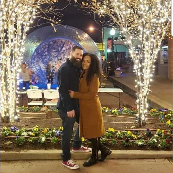 Profile Picture of Matthew Hanes (@matthew_hanes) on Poshmark