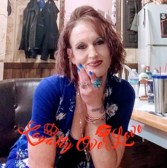 Profile Picture of Melanie Carliles (@melcarliles) on Poshmark