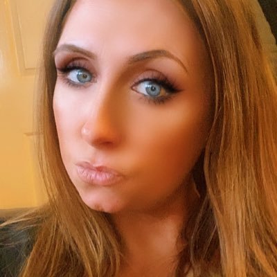 Profile Picture of Mandy Doherty (@MandyDoherty12) on Twitter
