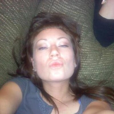 Profile Picture of Nadia Ren Hughes (@Nadia_Danger) on Twitter