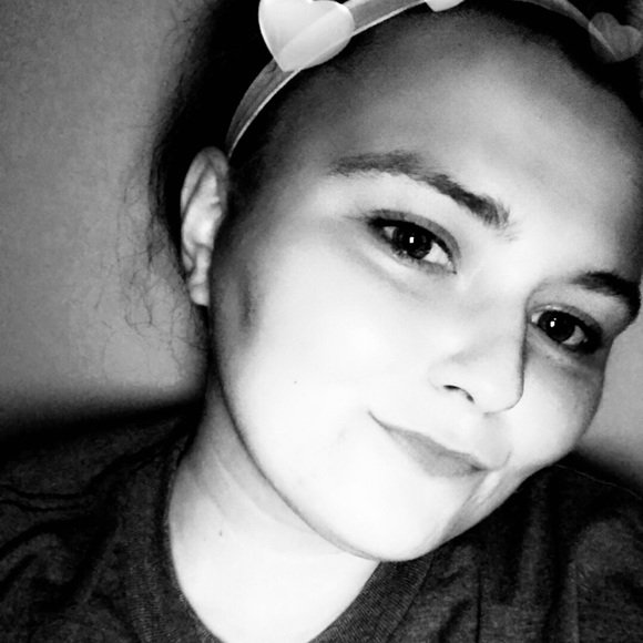 Profile Picture of Jessica Stubblefield (@jstubbs20) on Poshmark