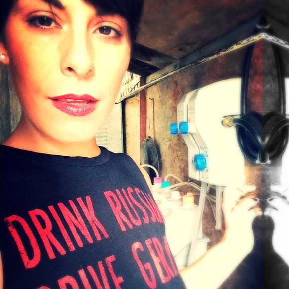 Profile Picture of Nicole Ruggio (@nikkirou999) on Poshmark