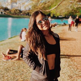 Profile Picture of Julia Braz (@juliaanny.braz) on Facebook