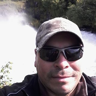 Profile Picture of Clinton Fiddler (@clinton.fiddler.7) on Facebook