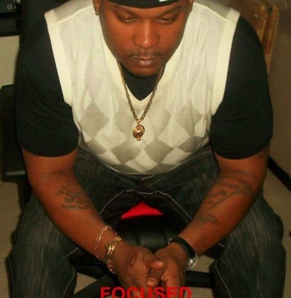 Profile Picture of William Farrow (@willfarrow718) on Poshmark