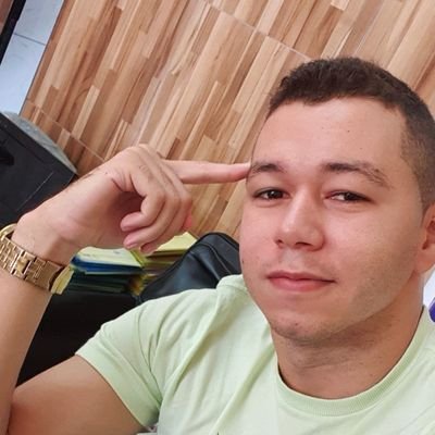 Profile Picture of Sem Expectativas Para 2020 (@john_crystian) on Twitter