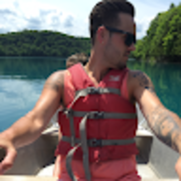 Profile Picture of Mark Paciello (@markpaciello) on Poshmark