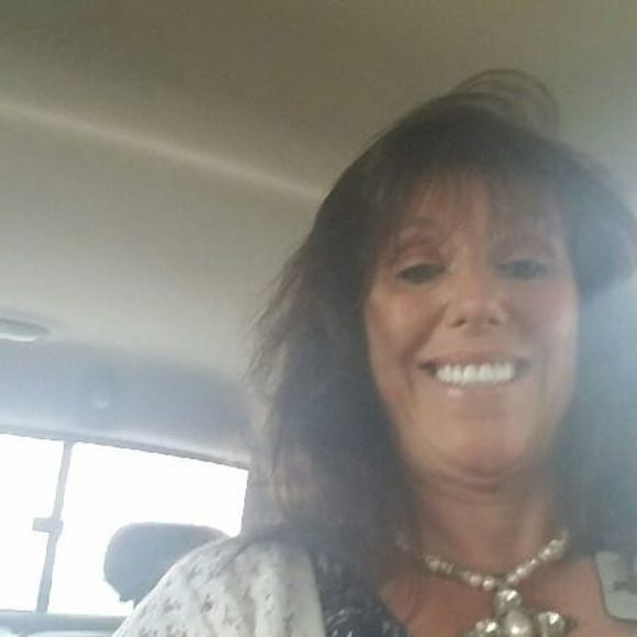 Profile Picture of Jimmyjudith Pelton (@jimmyjudith) on Poshmark