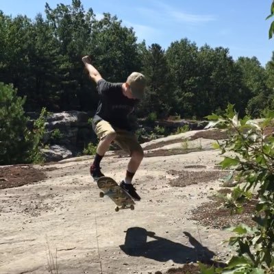 Profile Picture of Adam Kalil (@Madalilak) on Twitter