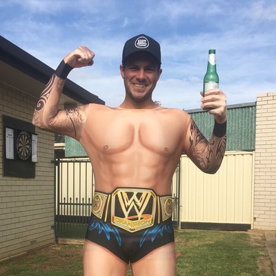 Profile Picture of Barney Boyington (@AndrewBoyington) on Twitter