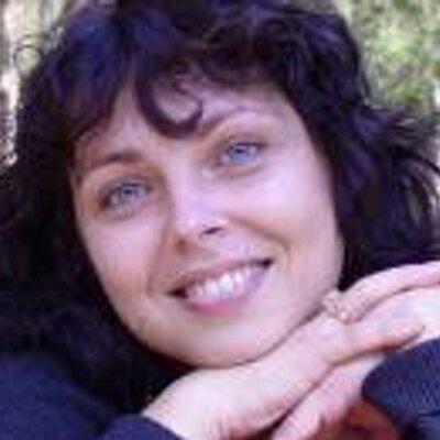 Profile Picture of Aurea Negron (@Anglea9885) on Twitter