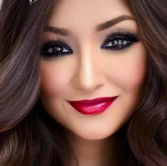 Profile Picture of Sandra Staats (@sandrastaats69) on Poshmark