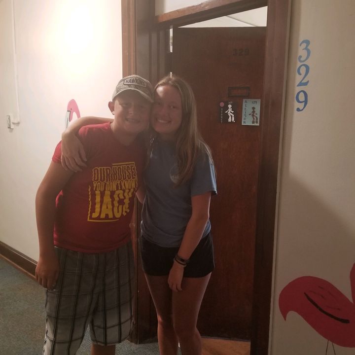 Profile Picture of   Calvin freking (@calvin031)... (@calvin031) on Tiktok