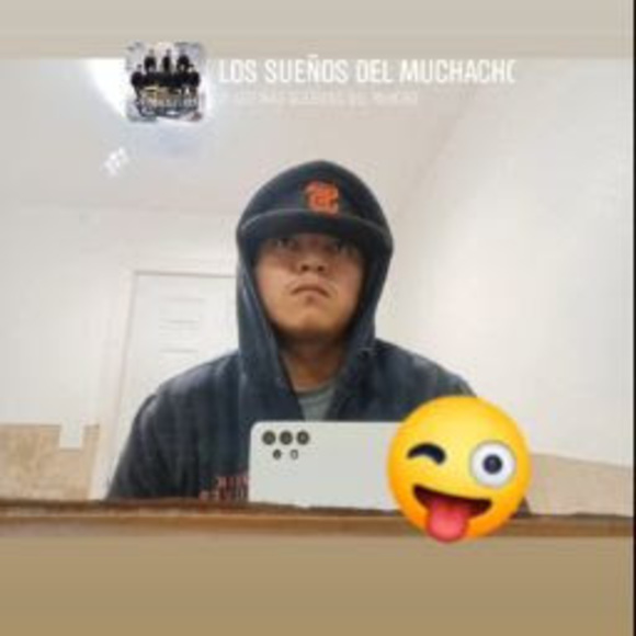 Profile Picture of Juan Arroyo (@ja1329053) on Poshmark