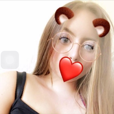 Profile Picture of Molly Davison (@molly_davsion) on Twitter