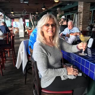 Profile Picture of Eileen Yoder Siano (@yodersiano) on Instagram
