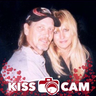 Profile Picture of Jim & Deb Kern (@JimDebbieKern2) on Twitter