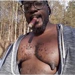 Profile Picture of Happy Lil Thang✌️🌅 (@papa_jon_chickenstrips) on Instagram