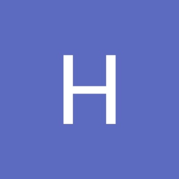 Profile Picture of Hamida Mohammadi (@hamidamohamm285) on Poshmark