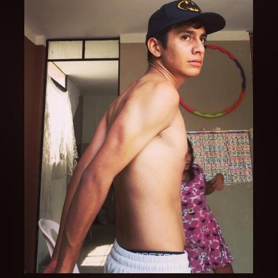 Profile Picture of Oliver Benjamin Hanks (@OliverB50874888) on Twitter