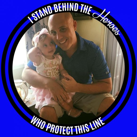 Profile Picture of Nick Deroy (@nickderoy) on Poshmark