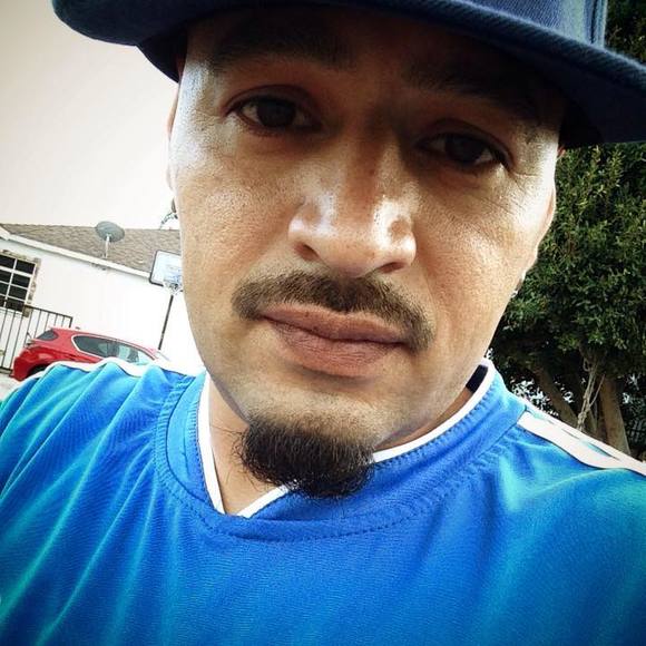 Profile Picture of Jose Berganza (@berganza1978) on Poshmark