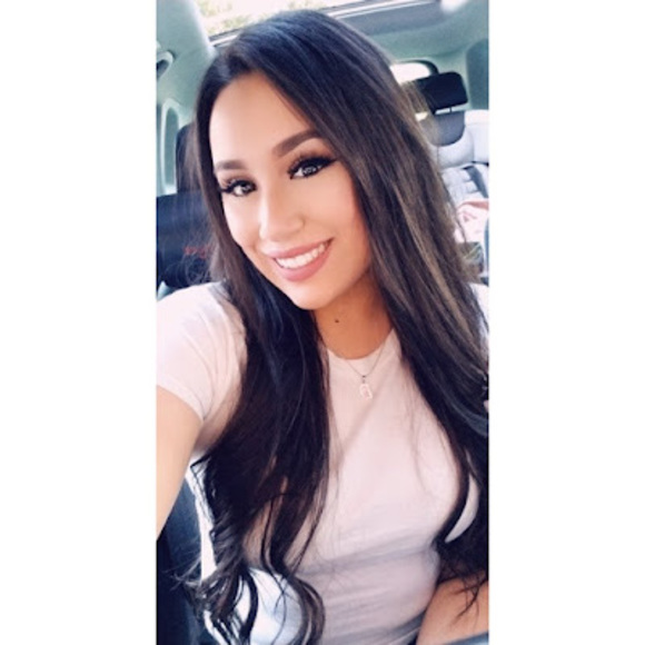 Profile Picture of Martha Pivaral (@marthapivaral) on Poshmark