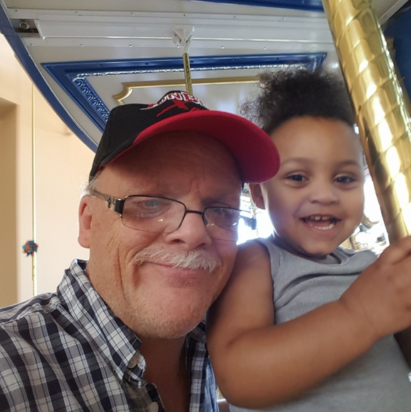 Profile Picture of John Dodd (@johndodd824) on Poshmark