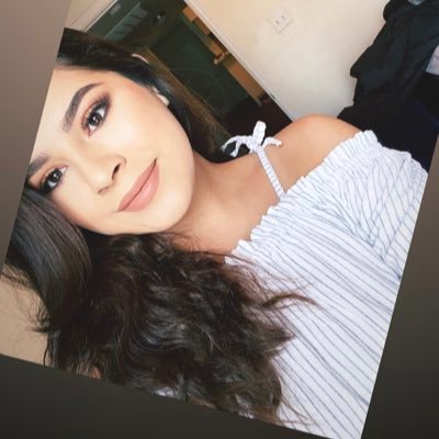 Profile Picture of Tish (@the_white_keys_) on Twitter