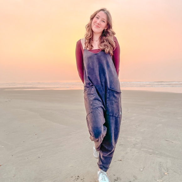 Profile Picture of Lainey Keefauver (@lbkeefauver) on Poshmark