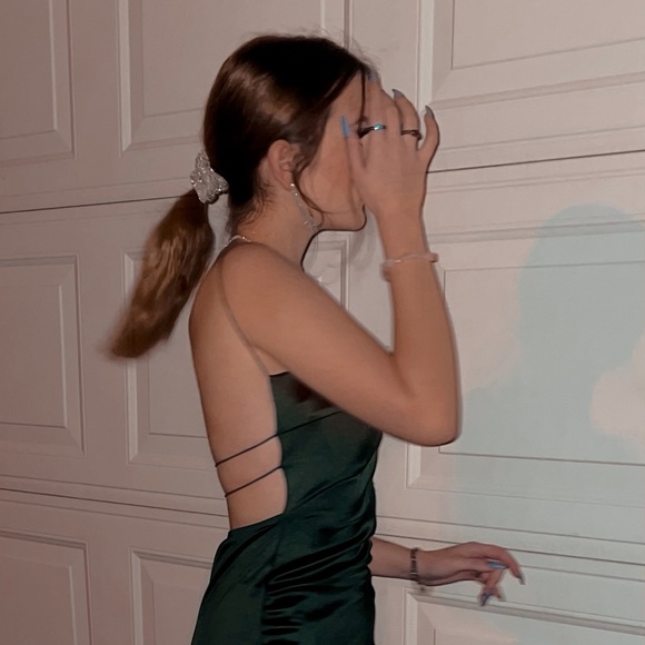 Profile Picture of Kaitlin Wright (@katedemode) on Poshmark