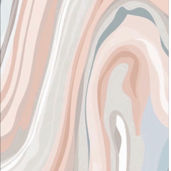 Profile Picture of Addison Blotner (@agblotner) on Poshmark