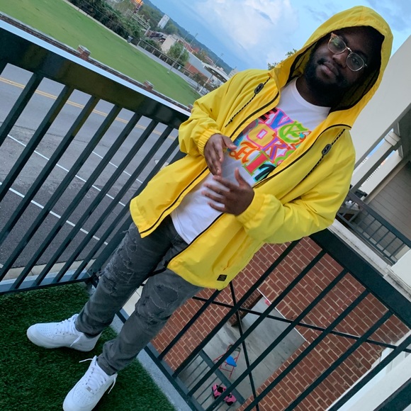 Profile Picture of Gregory Wilson (@geewilly01) on Poshmark