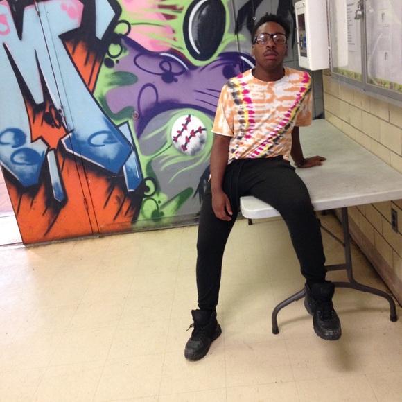 Nolan Phillips - Poshmark Profile Picture of Nolan Phillips (@phantomman) on Poshmark