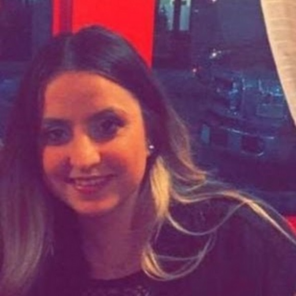 Profile Picture of Alexandria Azarian (@aazarian) on Poshmark