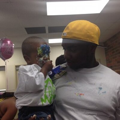 Profile Picture of Ben Nicholas (@Ben_DADA_s_Dad) on Twitter