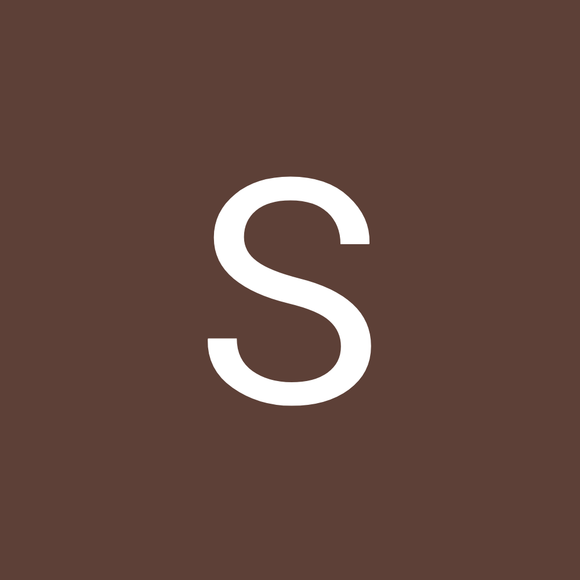 Profile Picture of Sierra Hynes (@sierrahynes) on Poshmark