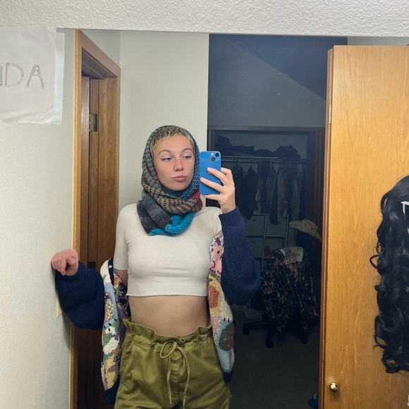 Profile Picture of Amanda Parramore (@aparramore13) on Poshmark