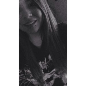 Profile Picture of Taylor Daniels (@edward_lover_26) on Myspace