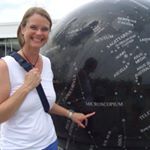 Profile Picture of Kim Vanderpool (@iseetinycells) on Instagram