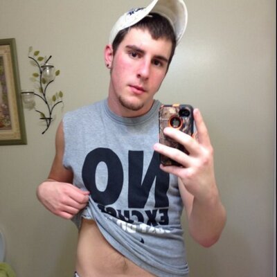Profile Picture of Avery Dobbs (@AveryDobbs) on Twitter