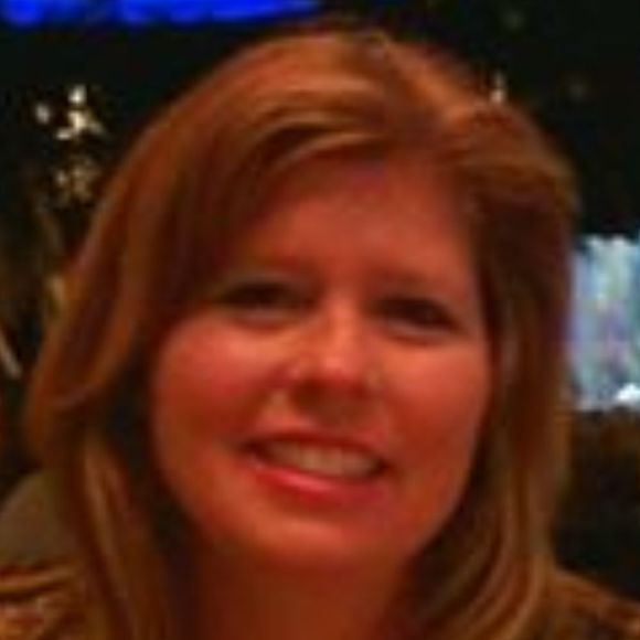 Profile Picture of Allene Heath (@allyfitzheath) on Poshmark