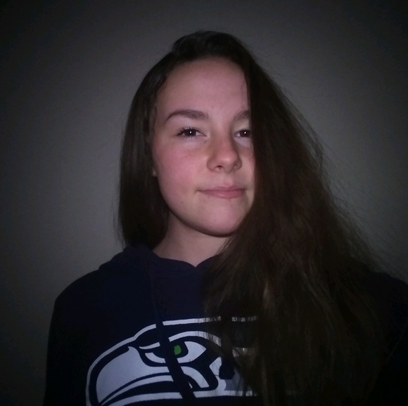 Profile Picture of Jamie Prine (@jamieprine) on Poshmark