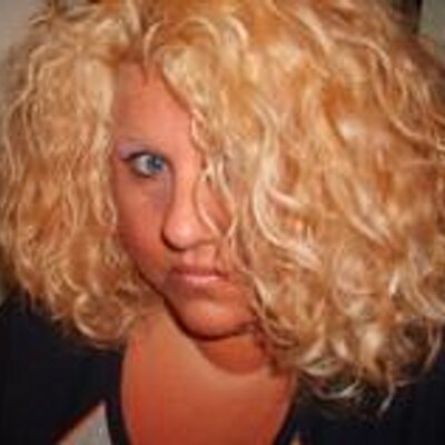 Profile Picture of Doris Cox (@MizzezCox) on Twitter
