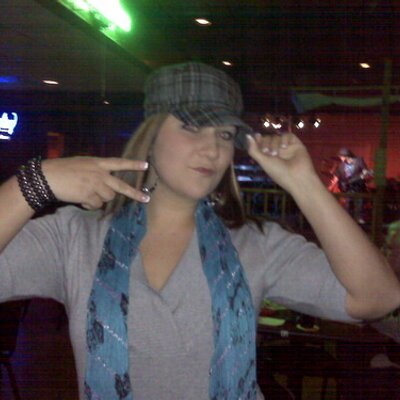 Mandi Jenkins - Twitter Profile Picture of Mandi Jenkins (@MandiLyn0831) on Twitter