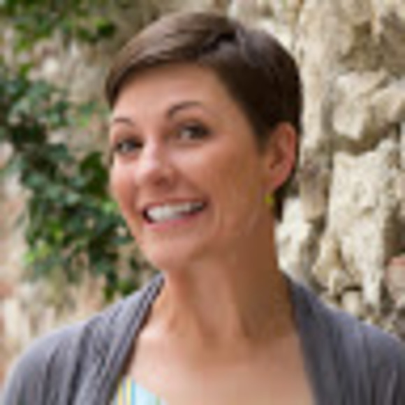 Profile Picture of Angela Samosorn (@absam06) on Poshmark