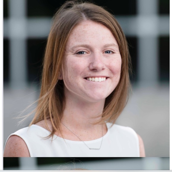 Colleen Hartnett - Poshmark Profile Picture of Colleen Hartnett (@colleenhartnett) on Poshmark