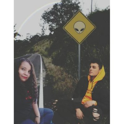 Profile Picture of C A M . 🌼 (@CamRochaM) on Twitter