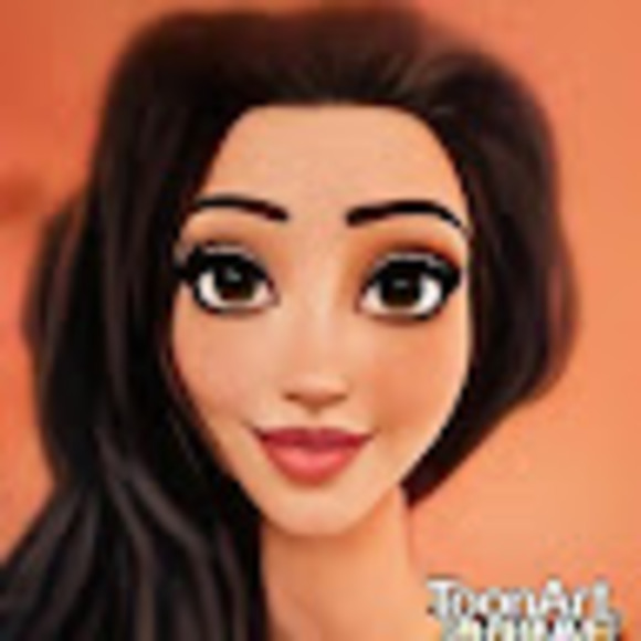 Profile Picture of Raquel Olson (@raquelolson925) on Poshmark