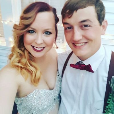 Profile Picture of Candice (@Mz_Capone88) on Twitter